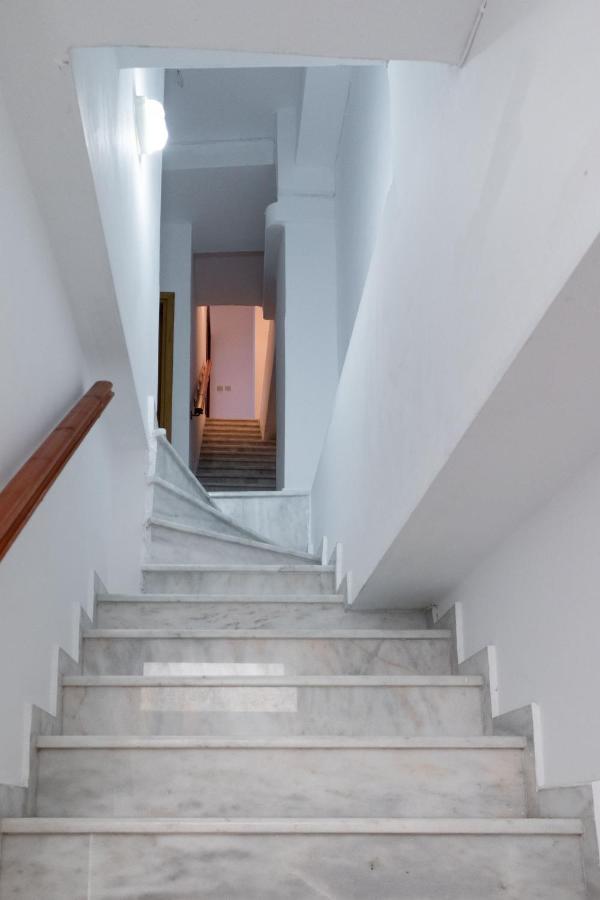 Lovely Sea View Apartment At The Heart Of The Town Ierápetra Exteriör bild